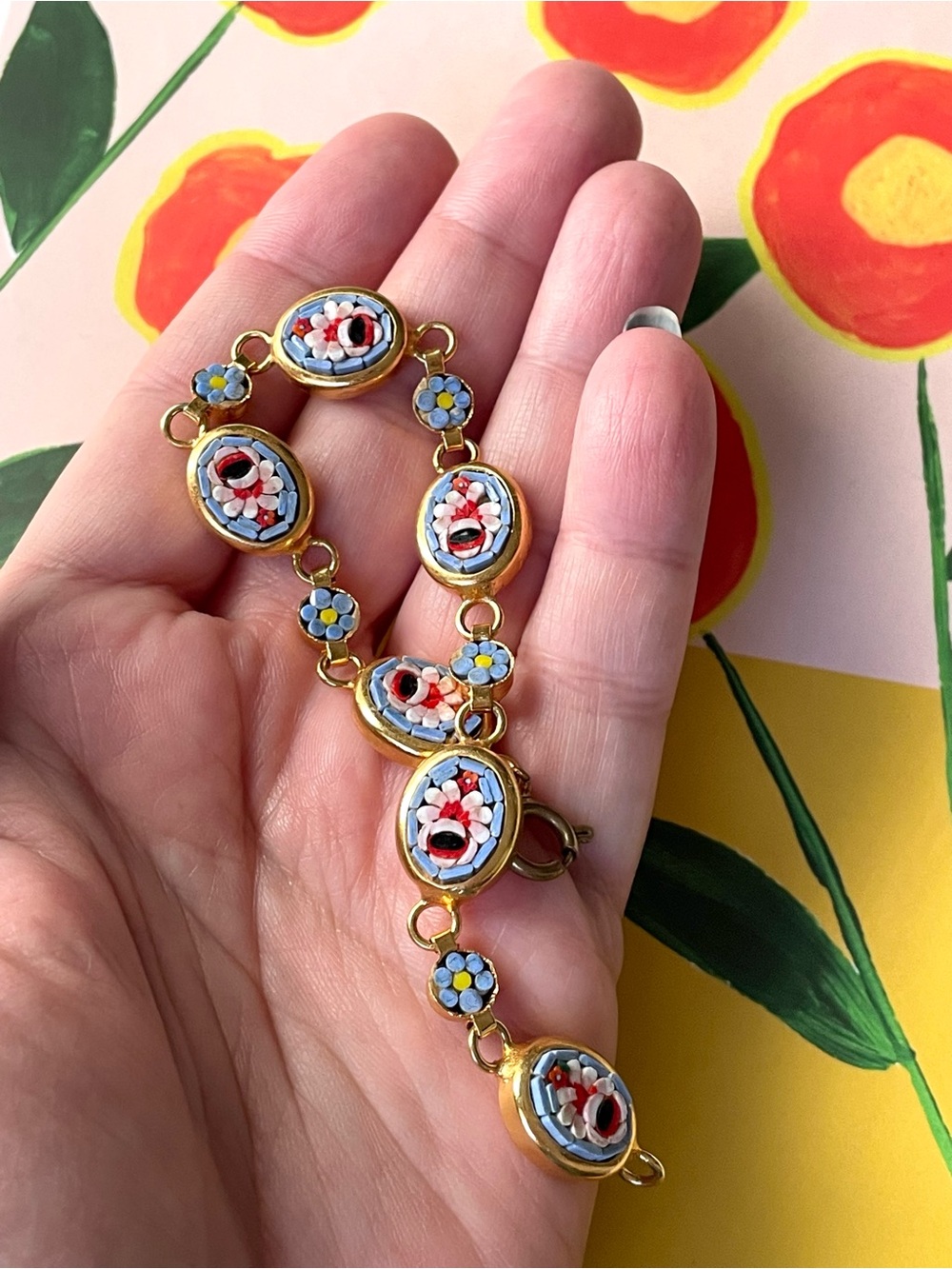 Vintage micromosaic gold/brasstone bracelet blue w/ pink flowers Italy